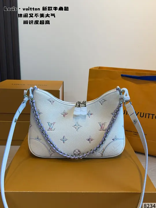 Louis Vuitton（LV）size：27*9*16cm--18