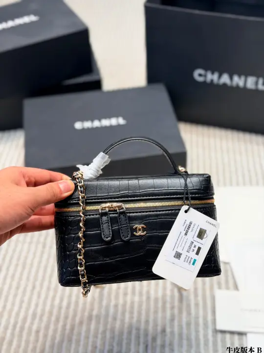 Chanel ​​ size：19*12cm--17