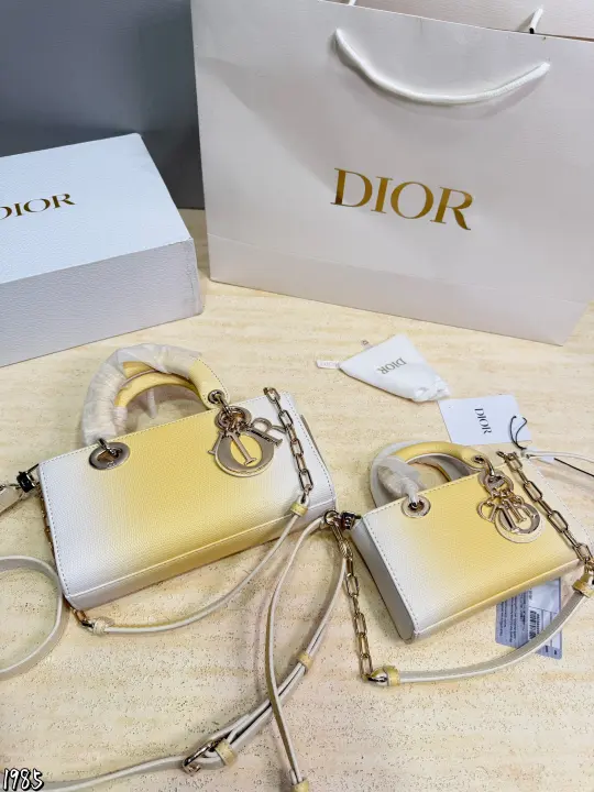Dior size：21×11cm,size： 17×10cm--21