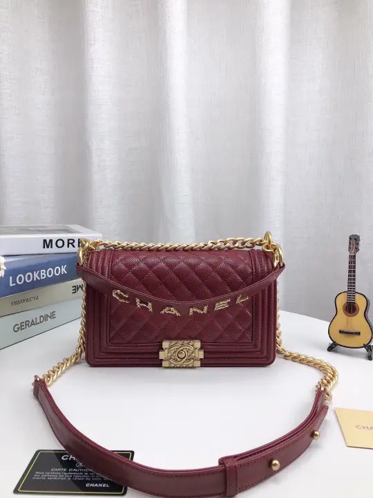 Chanel size：25*17cm--28