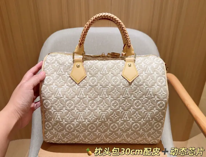 Louis Vuitton（LV）size：30*21*17cm -07