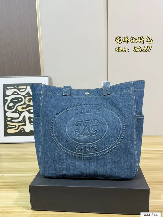 CELINE Size：36*37cm--04