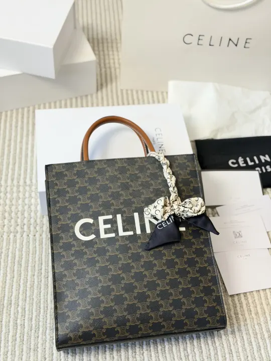 CELINE Size：28x34cm--12