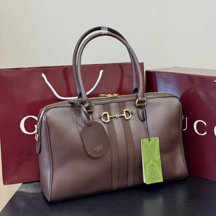 Gucci size：38.5×22.5×13 cm--37