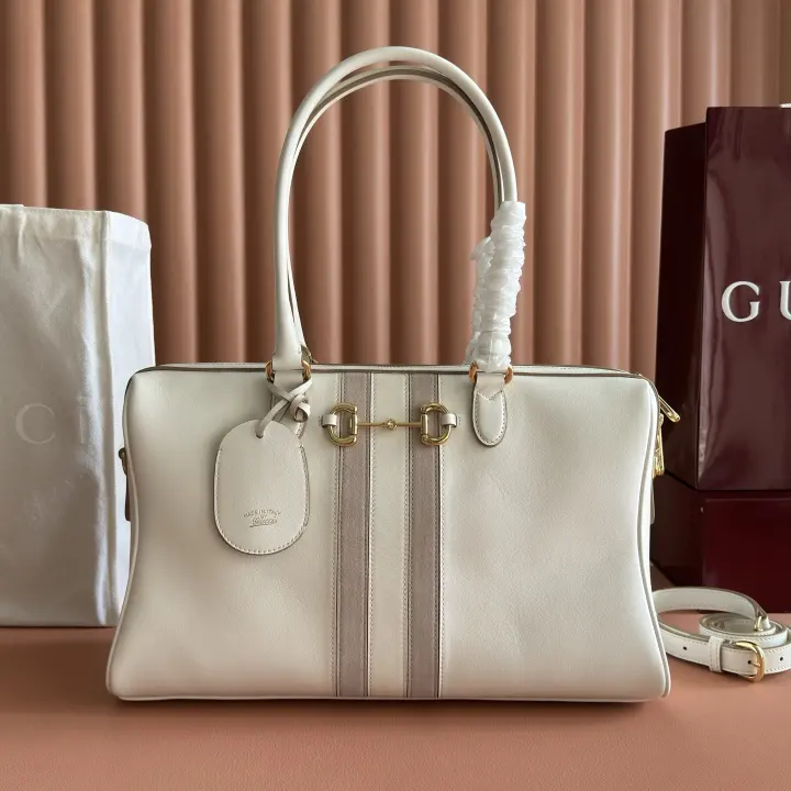 Gucci size：38.5 × 22.5 × 13 cm--59