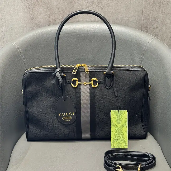 Gucci size：38.5 × 22.5 × 13 cm--58