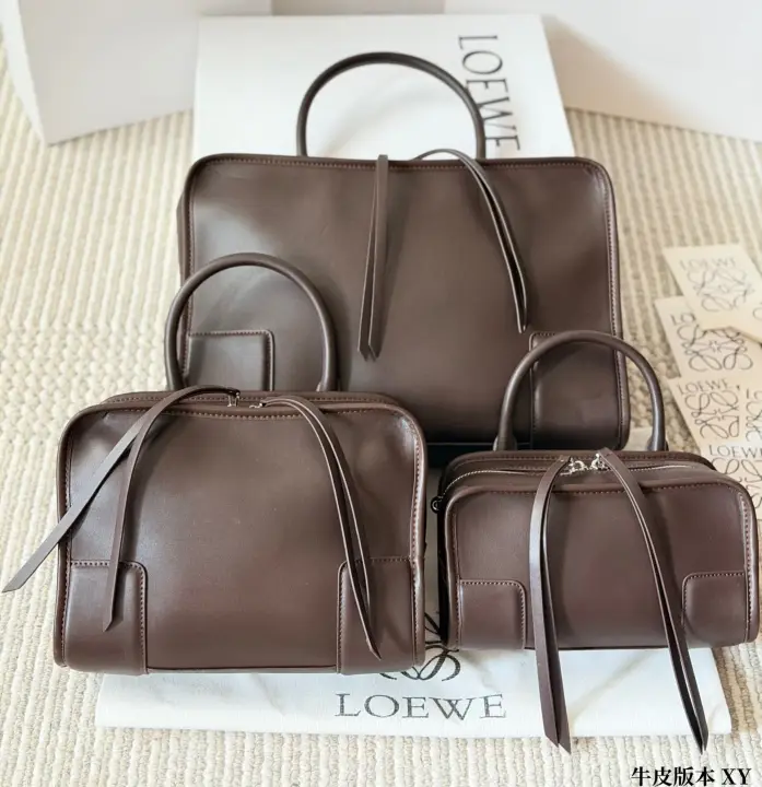 LOEWE size: 35cm 25cm 22cm--25