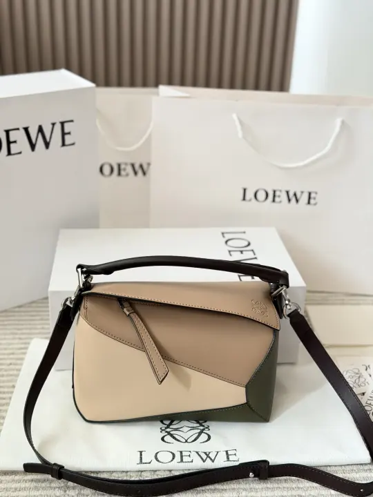 LOEWE size: 25*16cm--21