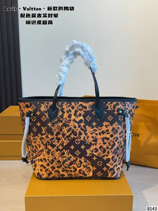 Louis Vuitton(LV) size：31*15*29cm--38