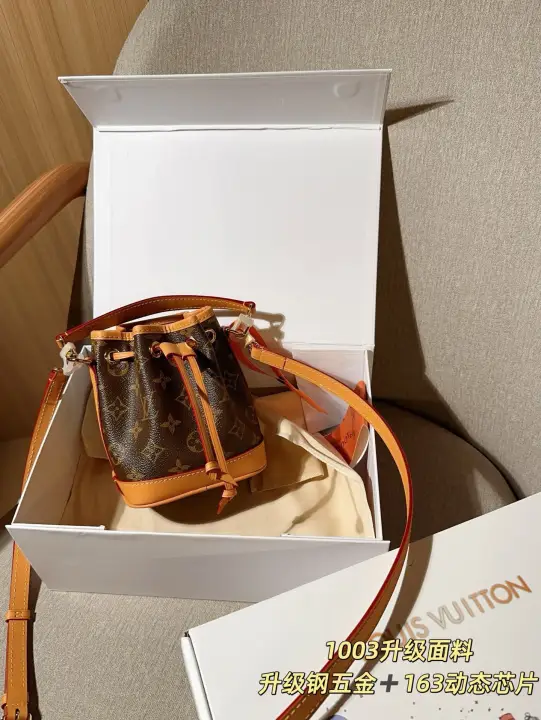 Louis Vuitton（LV） Size:13×16×10cm--48