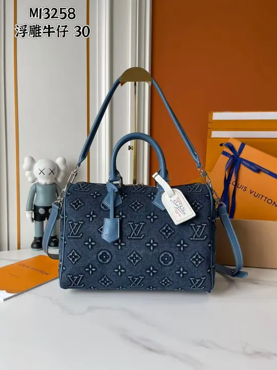 Louis Vuitton（LV） Size: 30X21X17cm--81