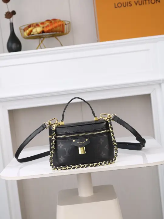 Louis Vuitton（LV） Size: 19.0 x 11.5 x 6.5cm--93