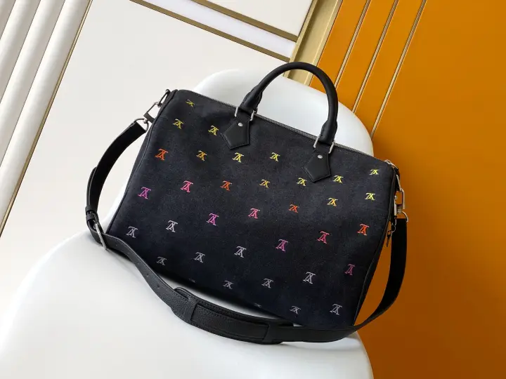 Louis Vuitton（LV） Size: ​40 x 26 x 23cm--87