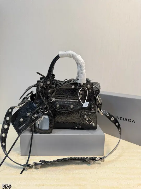 Balenciaga Size: 25*19cmcm--04