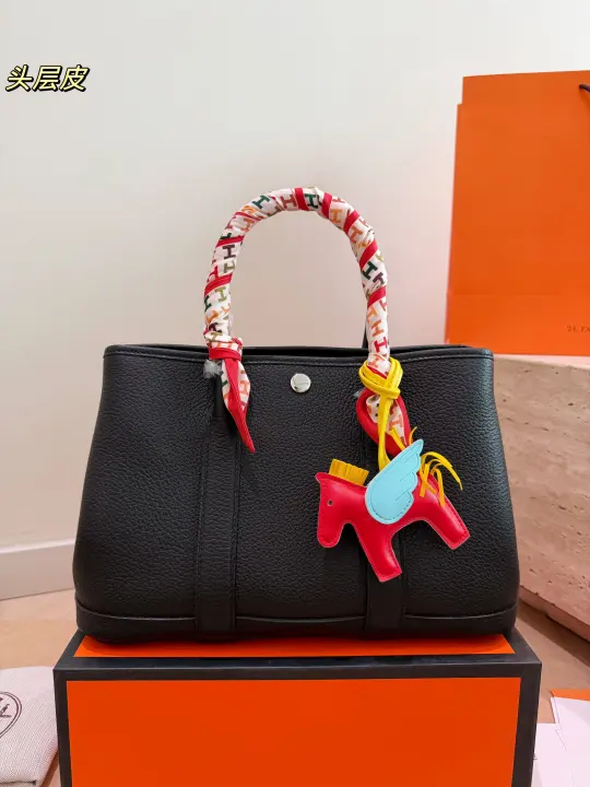 Hermès  Size：30×20cm--22
