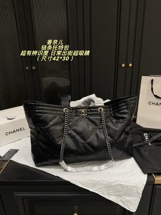 Chanel size：42*30cm--35