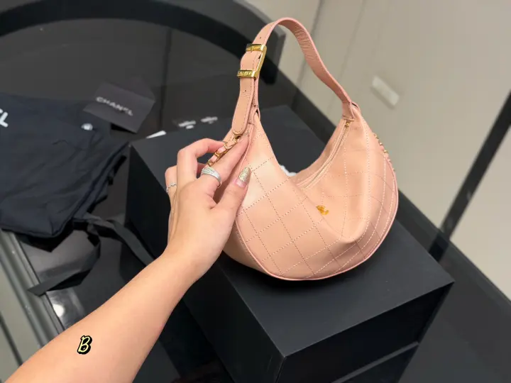 Chanel size：24*13cm--74
