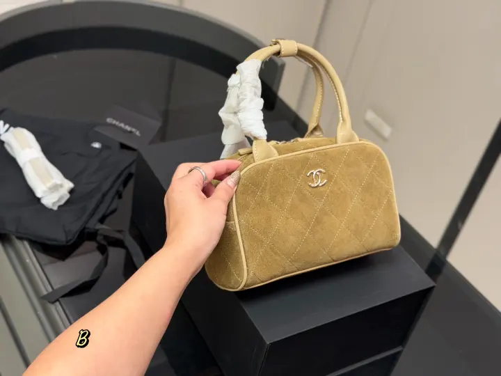 Chanel size：21*13cm--73